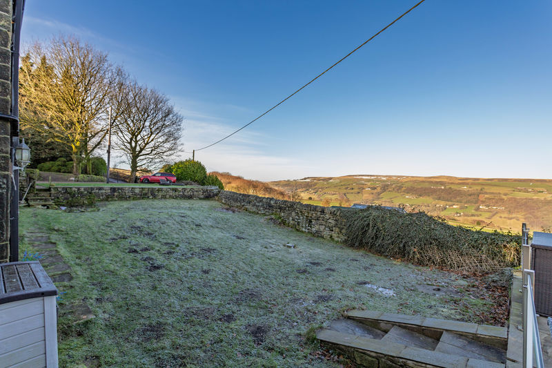 The Long Causeway Brearley